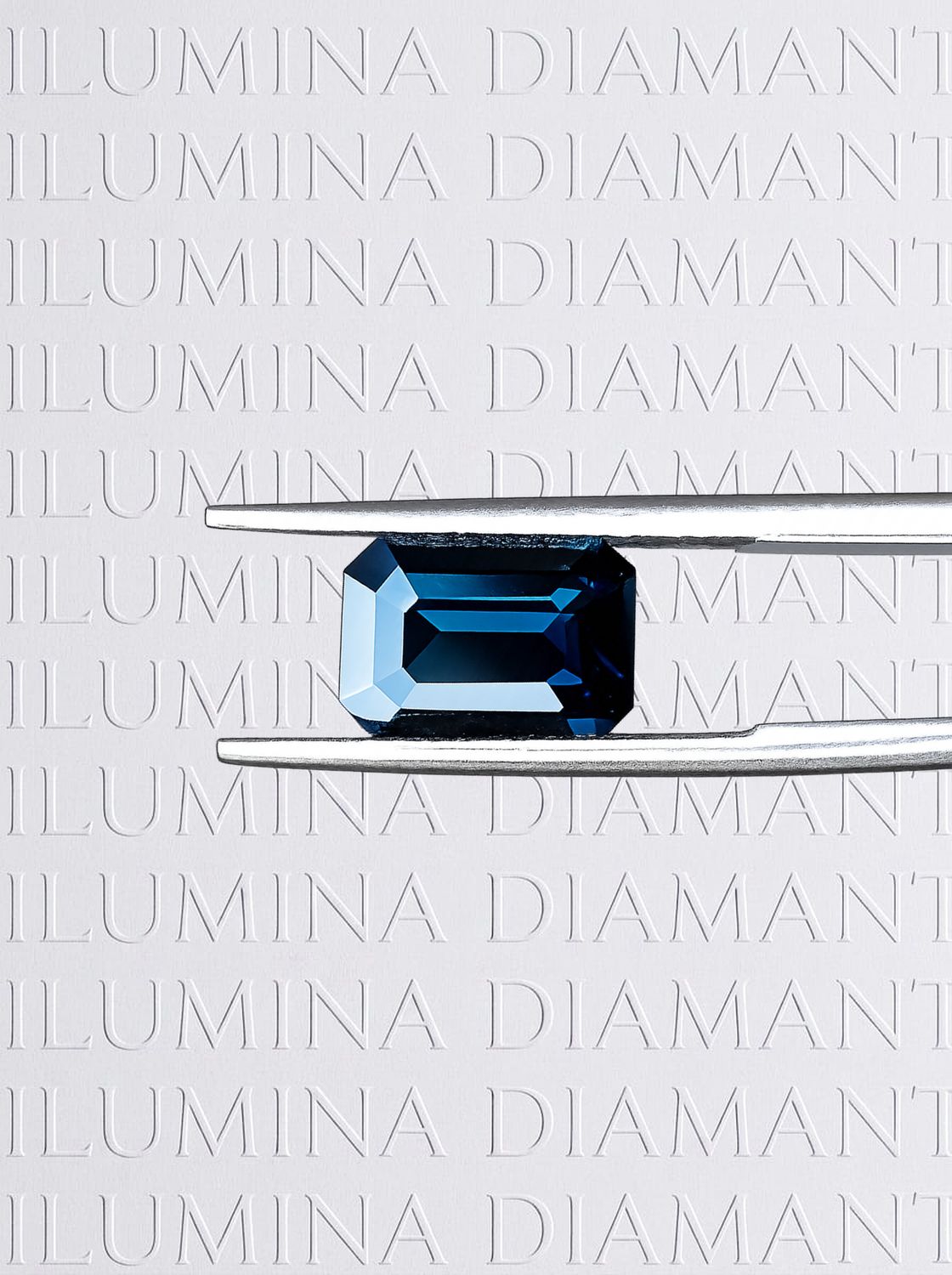 Spinelle Naturel - bleu Lumineux - 2,22 cts - certifié