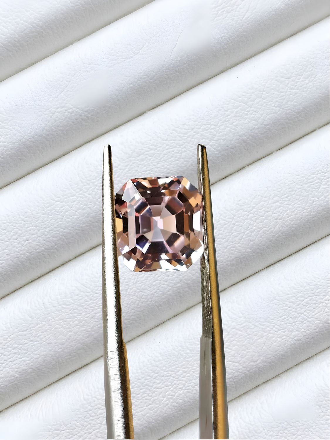 Kunzite Rose Naturelle 3,46 cts - Afghanistan - Certifiée