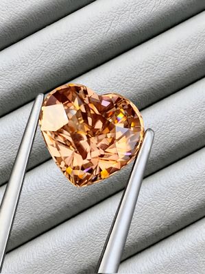 Zircon naturel - 4.17 cts jaune orange intense - Sri Lanka certifié