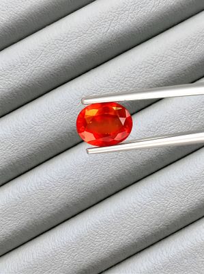 Grenat hessonite naturel- Orange feu volcanique- 2.54 cts - Origine Sri Lanka
