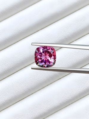 Améthyste naturelle Uruguay " rose violet vif" — 3.30 cts — Non Chauffé - certifié Ilumina Diamant