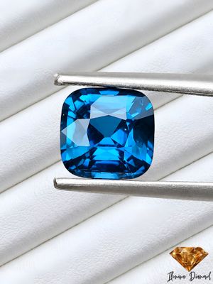 Natural cobalt blue spinel - 2.67 carats - VS clarity, GFCO-certified