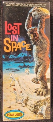 Lost in Space One-Eyed Monster vs. Robinson Family