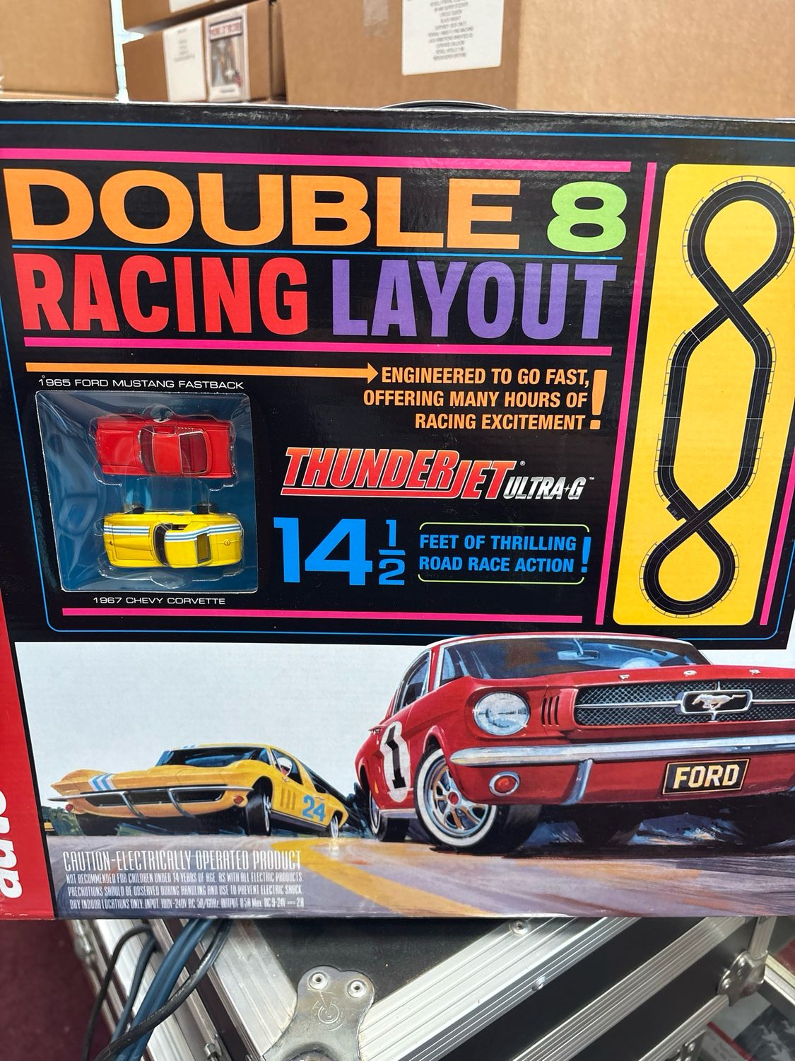 Auto World Double 8 Slot Car Set