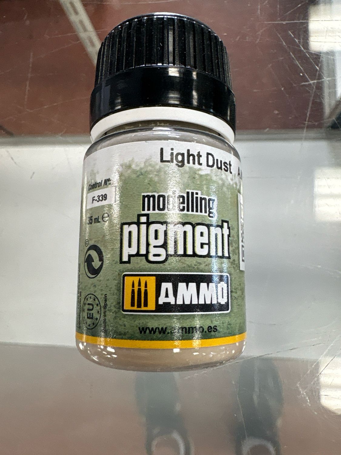 Ammo Modelling Pigment Light Dust A.MiG-3002