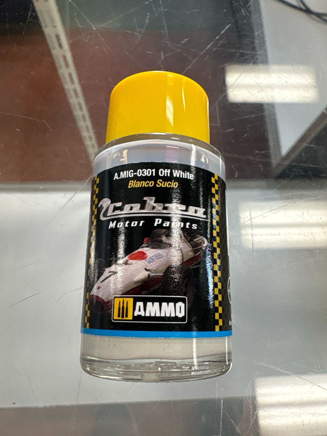 Ammo Cobra Motor Paints Off White A.MiG-0301