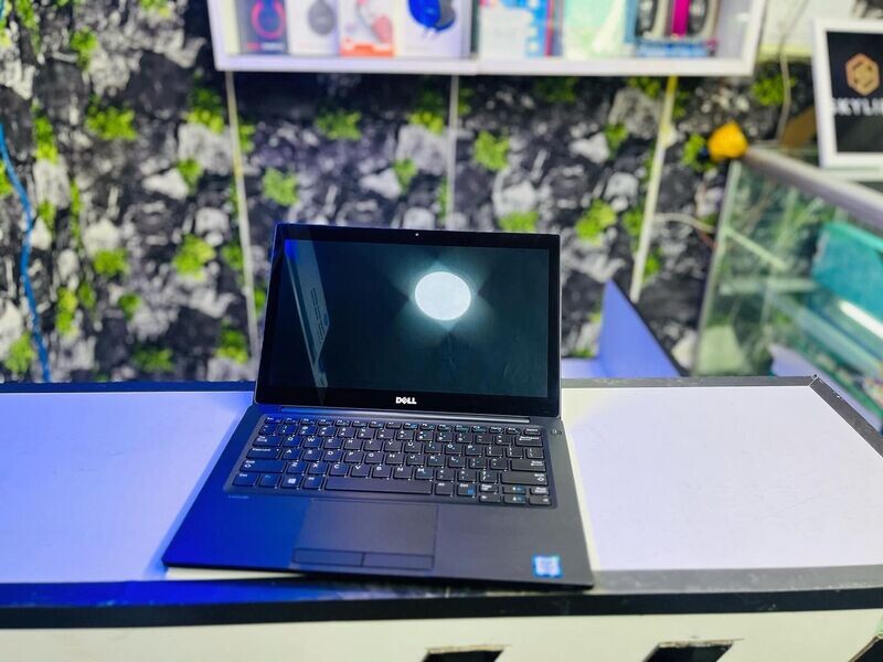 Dell Latitude 7280 | Intel Core I5 | 8GB RAM | Storage 256 SSD | 6th Generation Webcam | wi-fi | Windows 10 | Keyboard Backlight