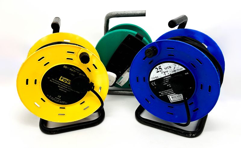 Extension Lead Cable Reel 25m 240V 13A, 2-4 Sockets, Heavy Duty Power Cord