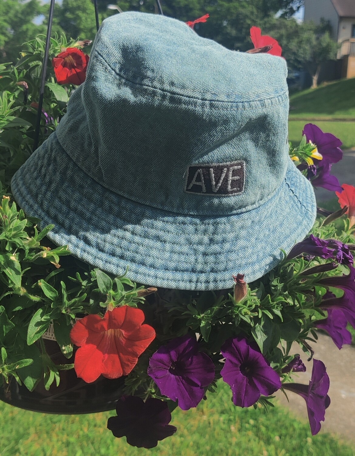 Avenue Bucket Hat