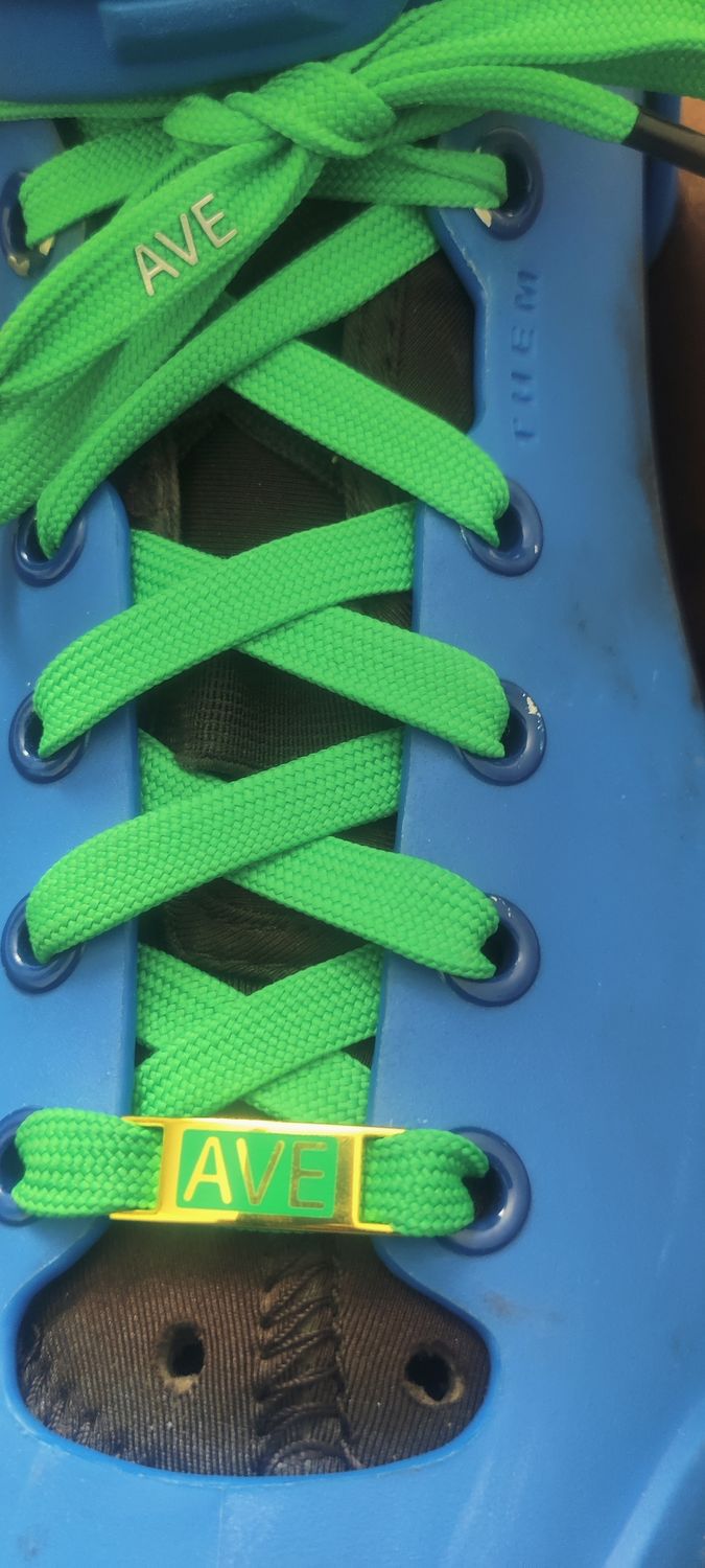 Avenue Street Laces w/ Gold Lace Locks