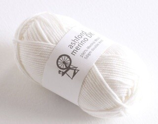 Ashford 100% Merino DK, Colour: Snow 813