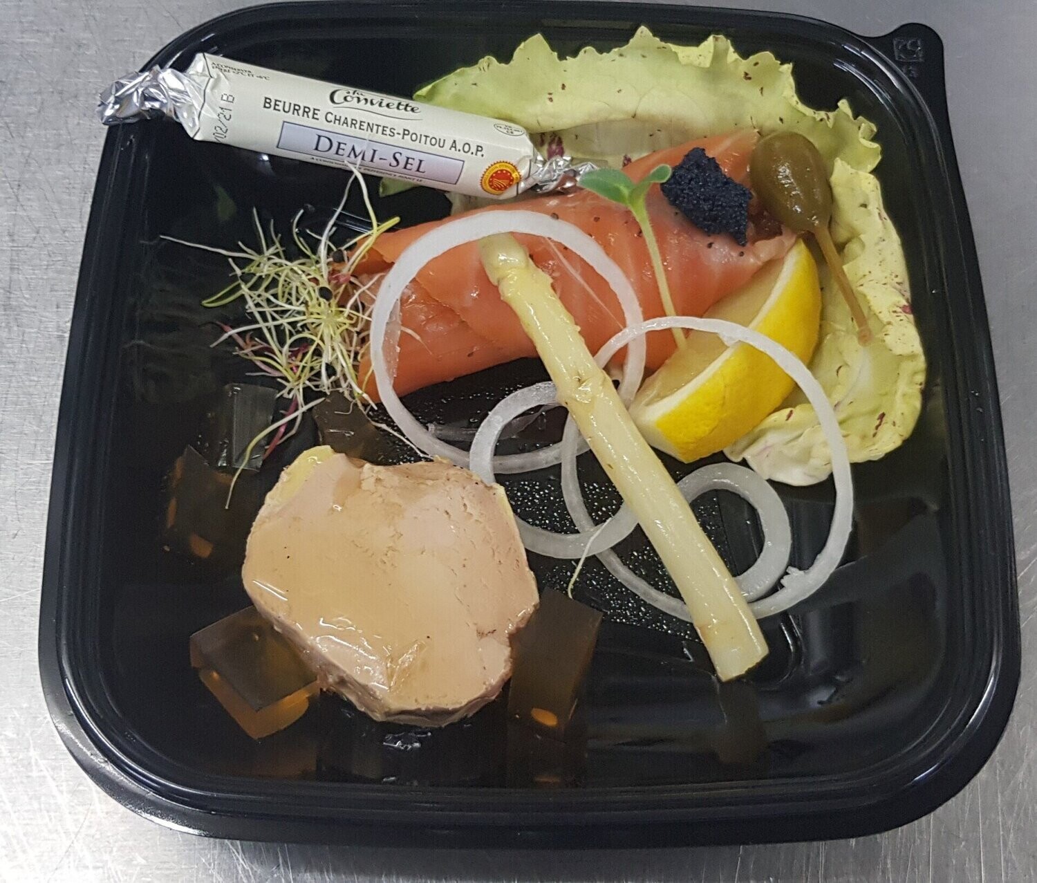 Duo d'entrées foie gras et saumon gravlax Duo d'entrées foie gras et saumon gravlax