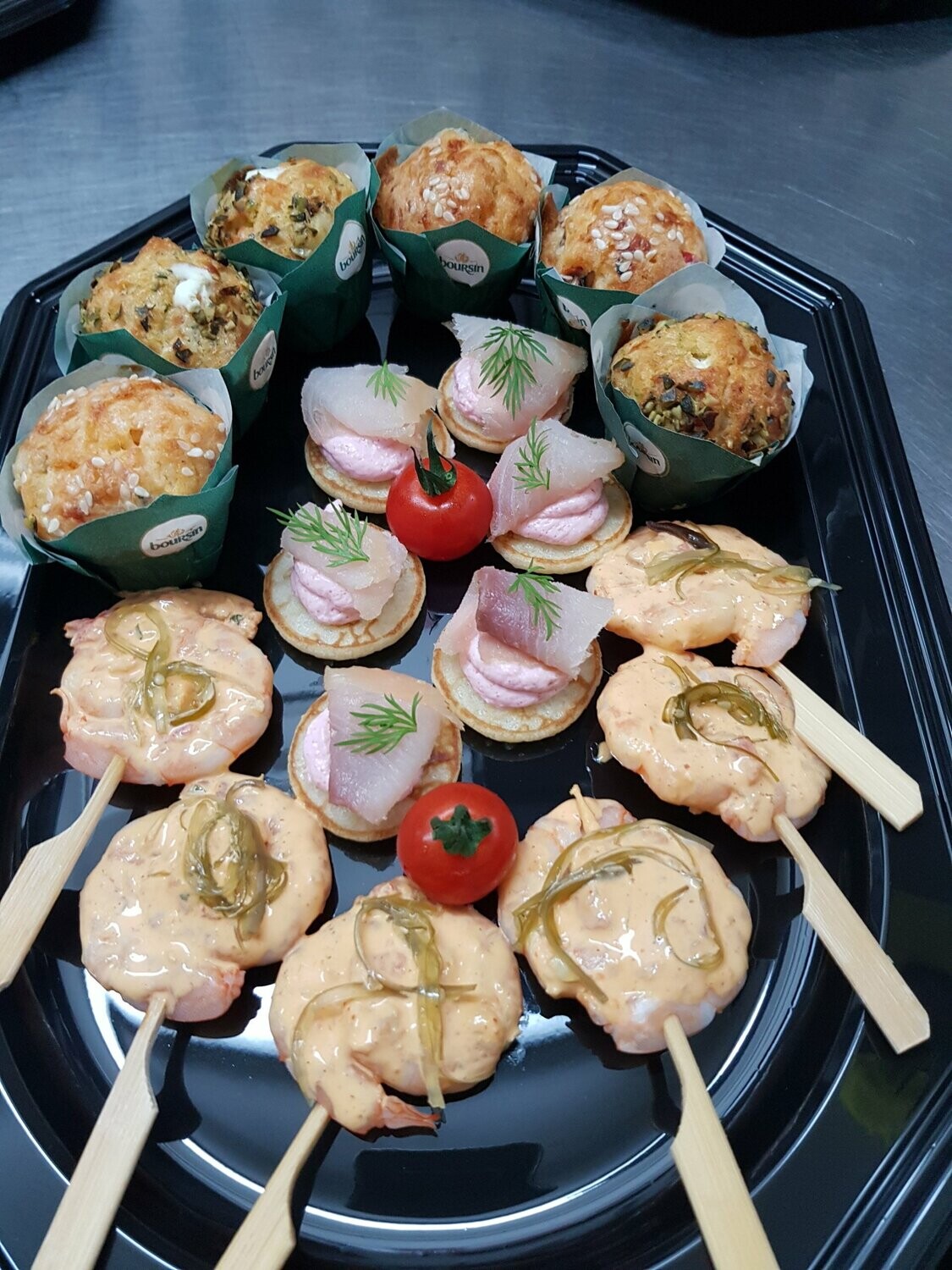 Plateau de canapés 18 pièces