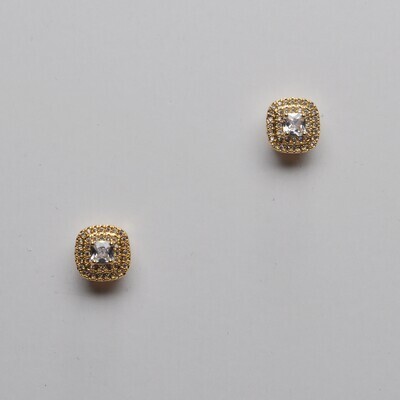 CR10526E1G CZ/G SQUARE PAVE STUD EAR