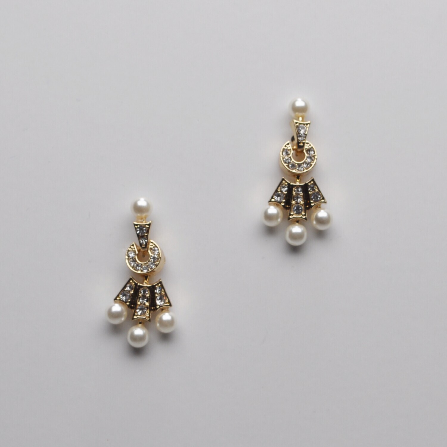 SI1602E39G1 PRL/CLR G THREE PEARLS 1&quot; ER