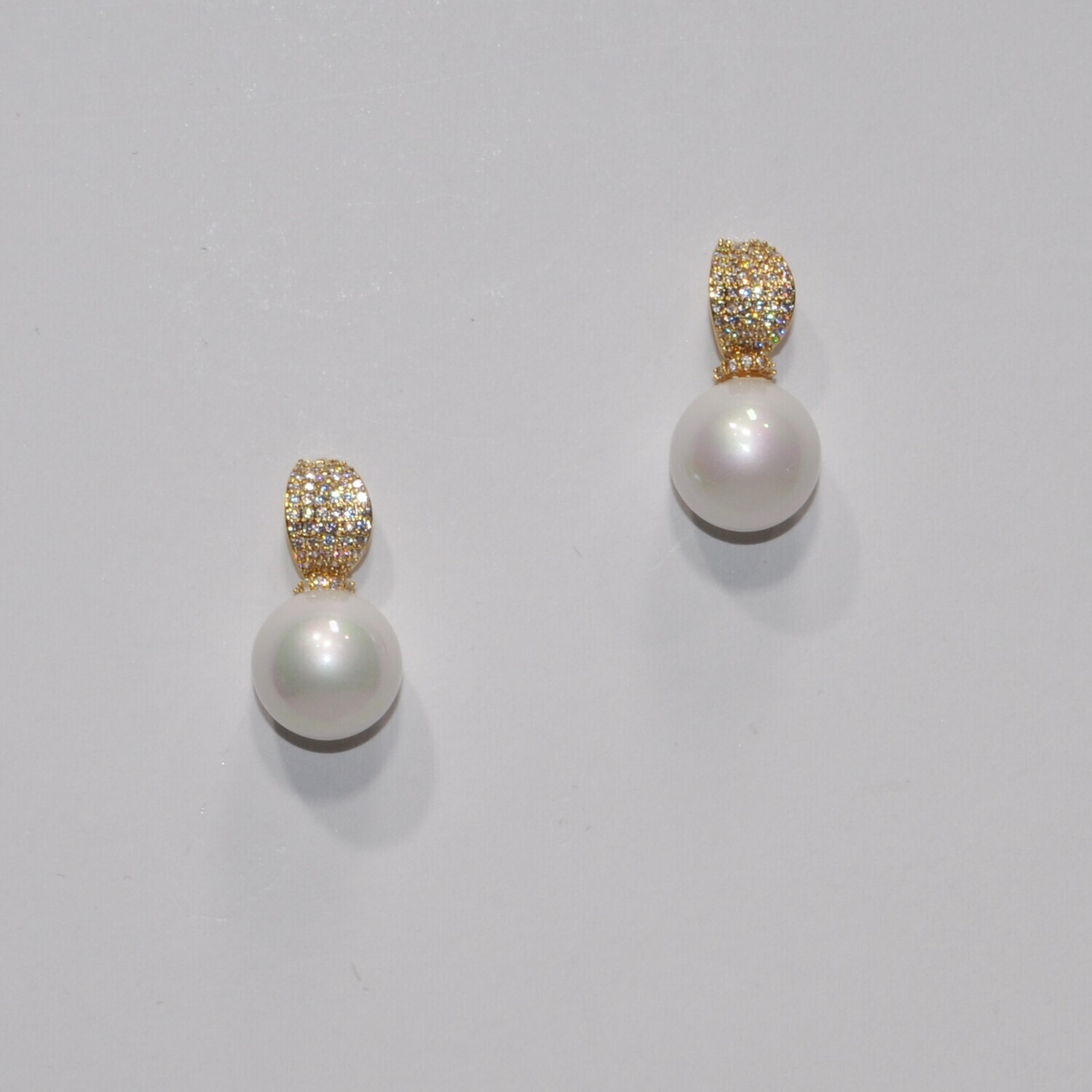 LB0417E39G PRL/G PAVE TP LRG PRL BTM EAR