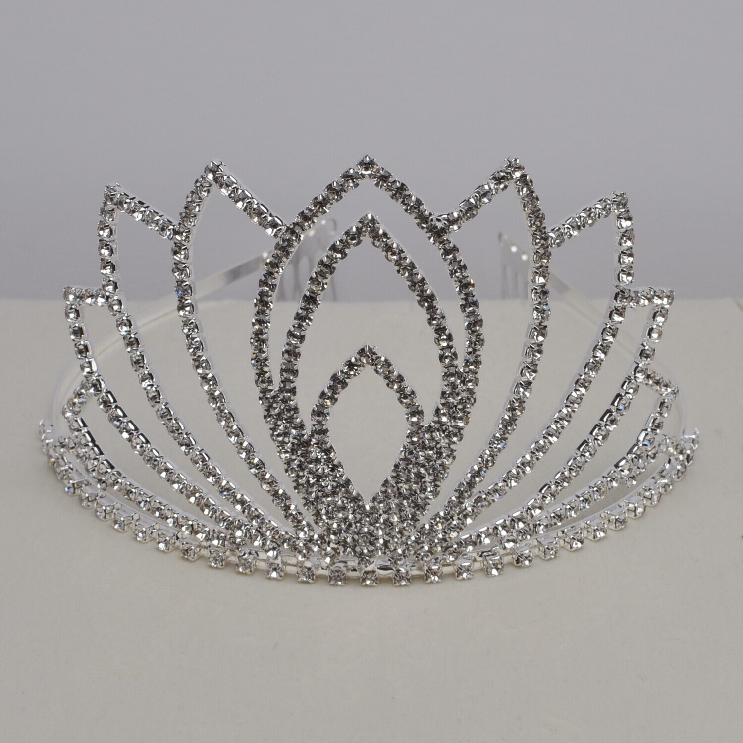 J60756T1S CLR/S 3&quot; LRG FLMS TIARA