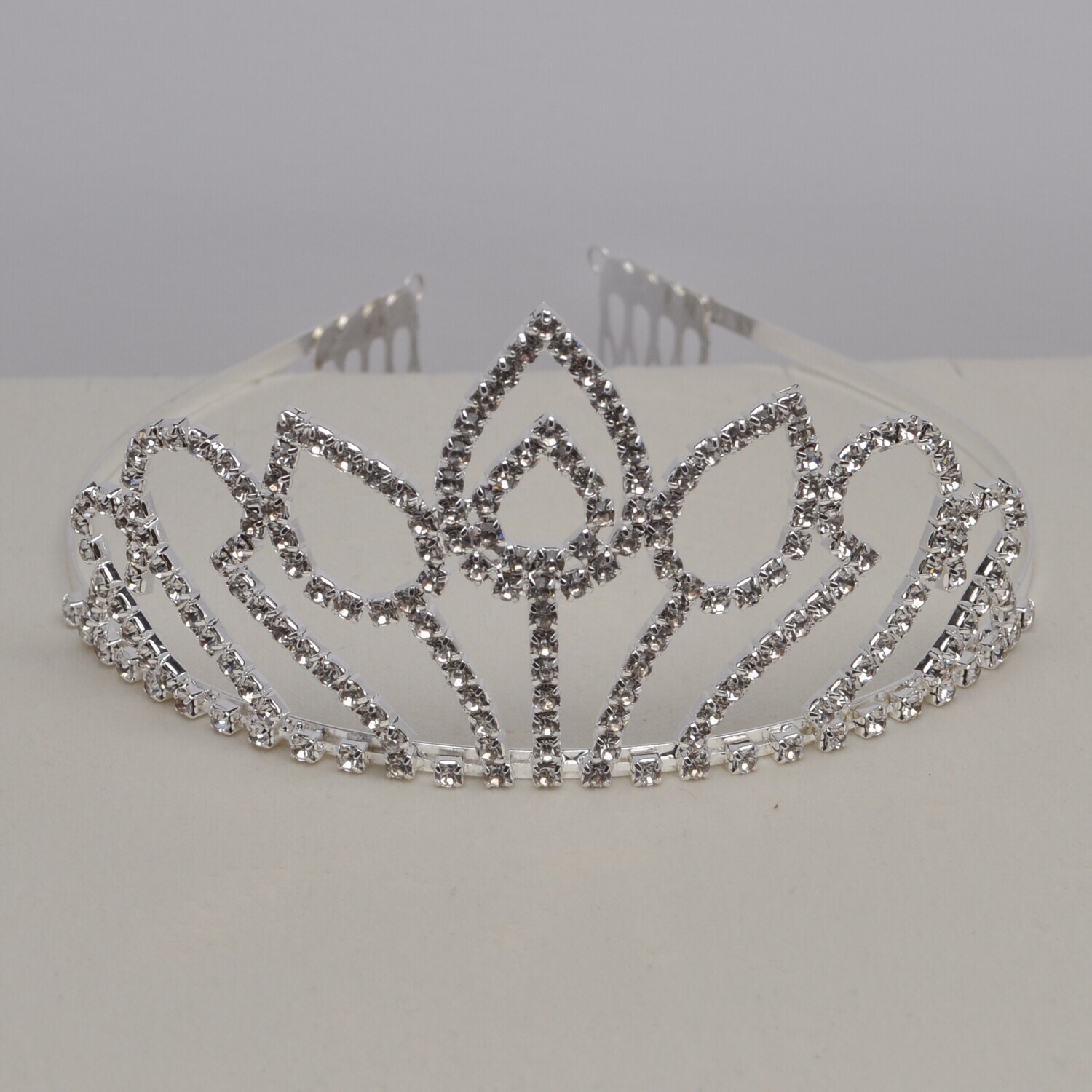 J60753T1S CLR/S 2.5&quot; TALL CNDL LK TIARA