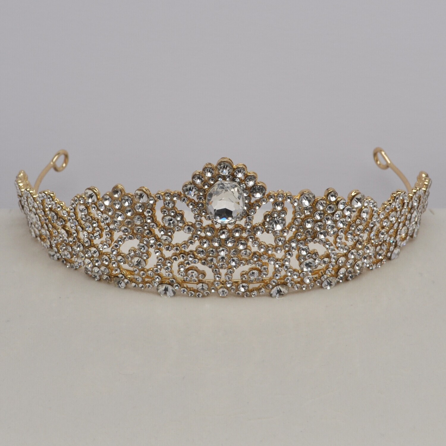 HJ2895T1G CLR/G OVAL STN SWIRLY TIARA