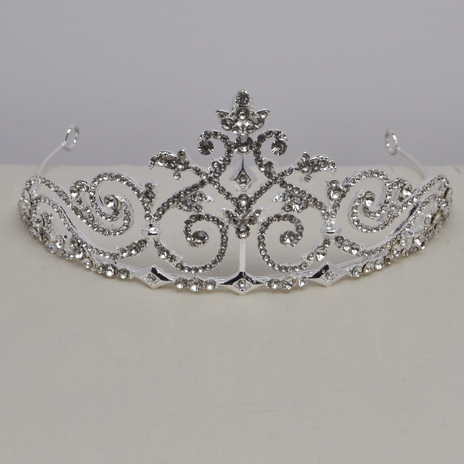 HJ3068T1S CLR/S SWRLY QUEEN TIARA