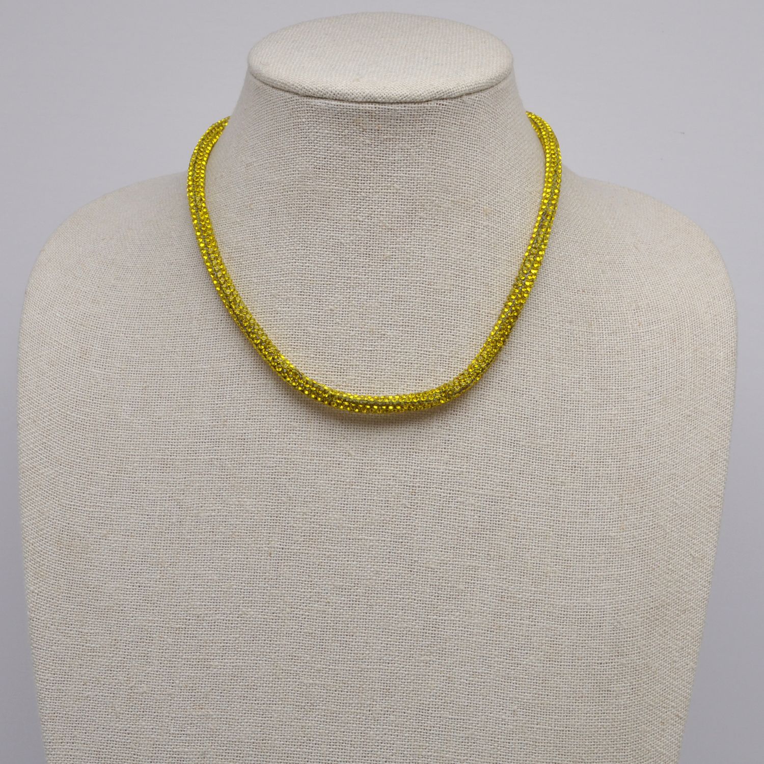 LB3501N31S YLW/S 1 ROW CRY FASHN NECK