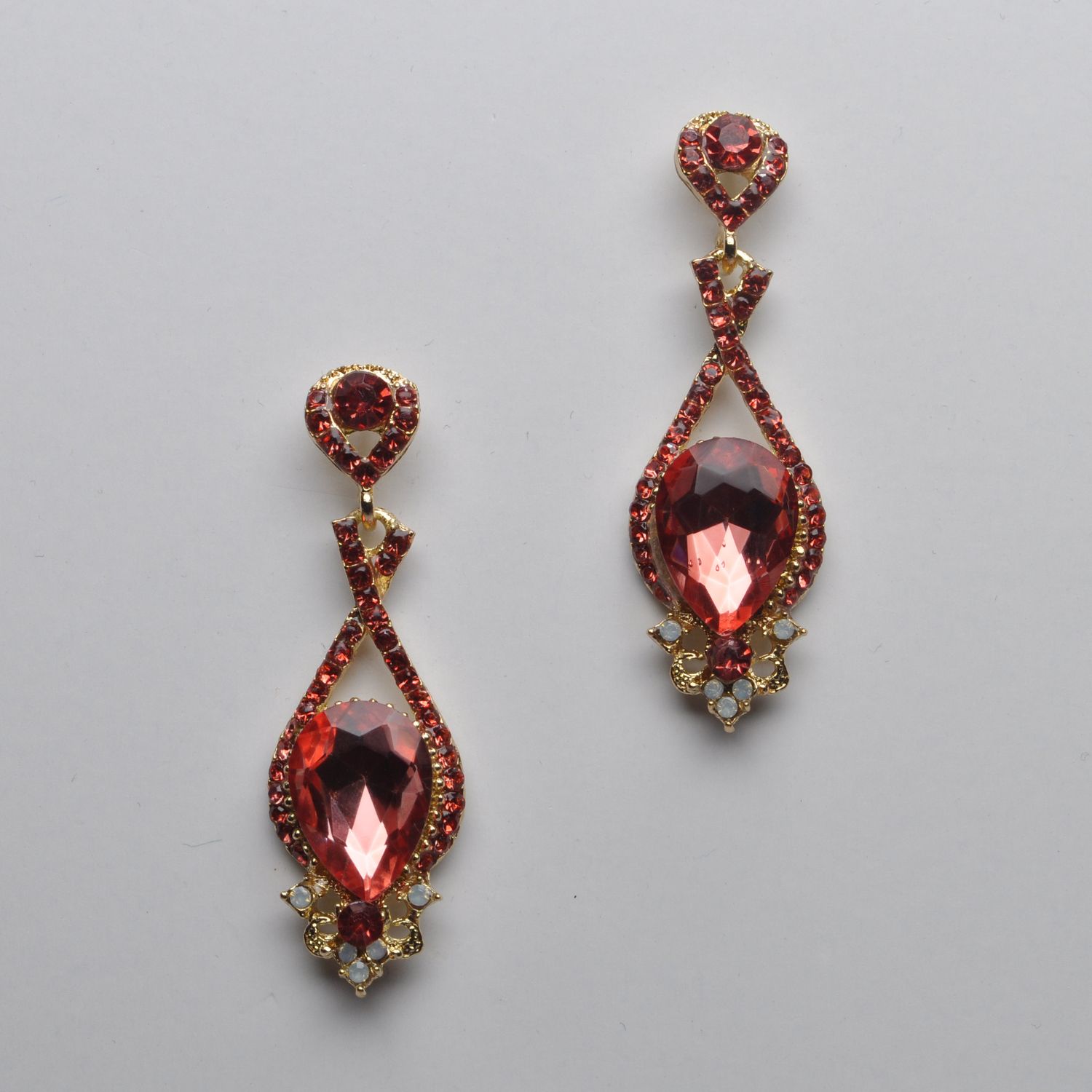 JU0752E35G  PDPRDSCH/G  SM HEART TOP  OVAL DIAMOND SHAPE DANGLE ER