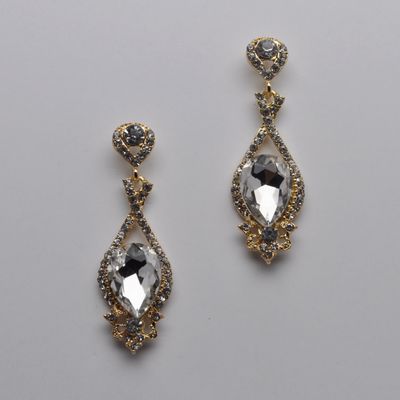 JU0752E1G  CL/G  SM HEART TOP  OVAL DIAMOND SHAPE DANGLE ER