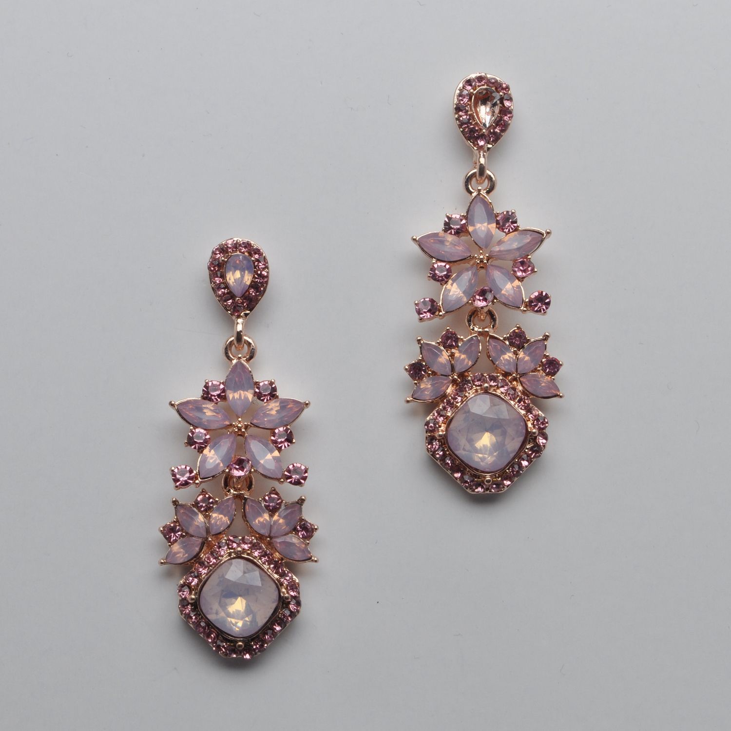 JU6013E33G  PINK OPAL/G SM TRDRP STAR SHAPE DIAM SQRE DNGL ER