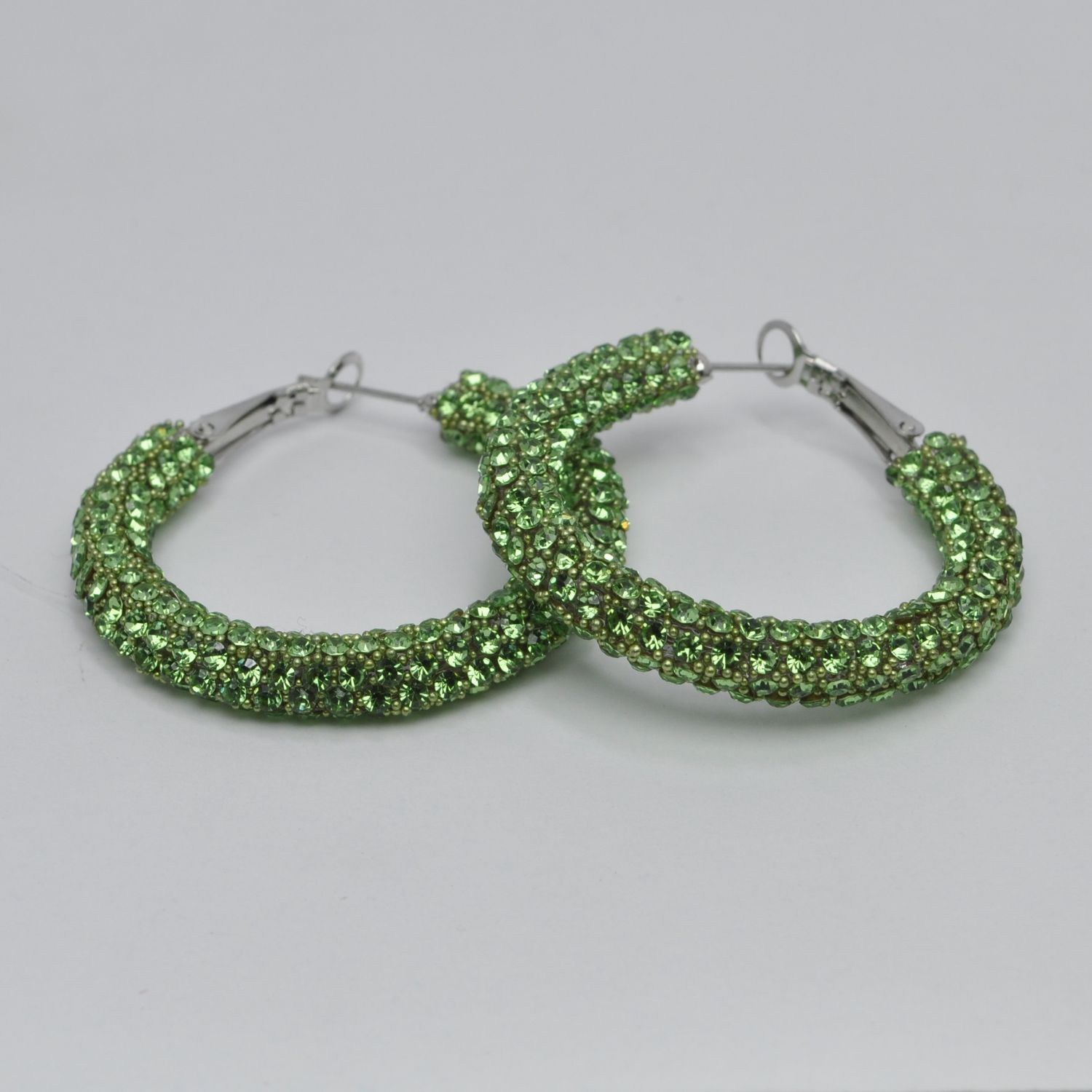 LB3198E30S WIDE PERDT/S HOOP EAR