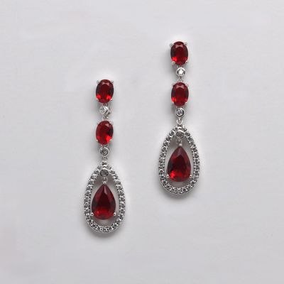 CN00484E10S CZ SIAM/S OVAL TOP TEARDROP  STONE DNGL EAR