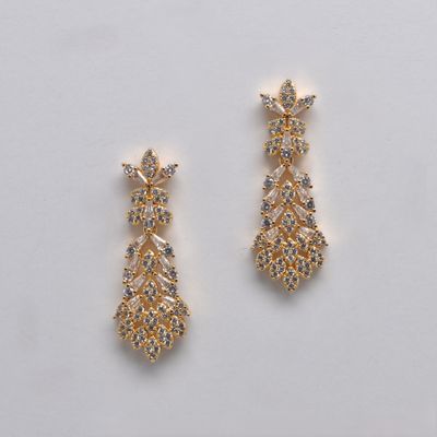 CN00487E1G CZ CL/G  LEAF SHAPE TOP AND BOTTOM  DNGL EAR
