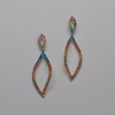 CC0011E66G MULTI/G SML STNS LEAF-SHP EAR