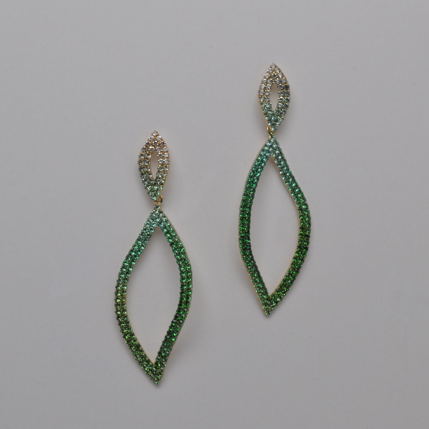 CC0011E30G PER/G SML STNS LEAF-SHP OMBRE EAR