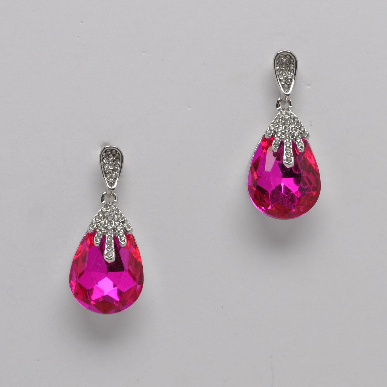 YJ1951E27S1 FUCHSIA/SIL LRG TRDRP DNGL EAR