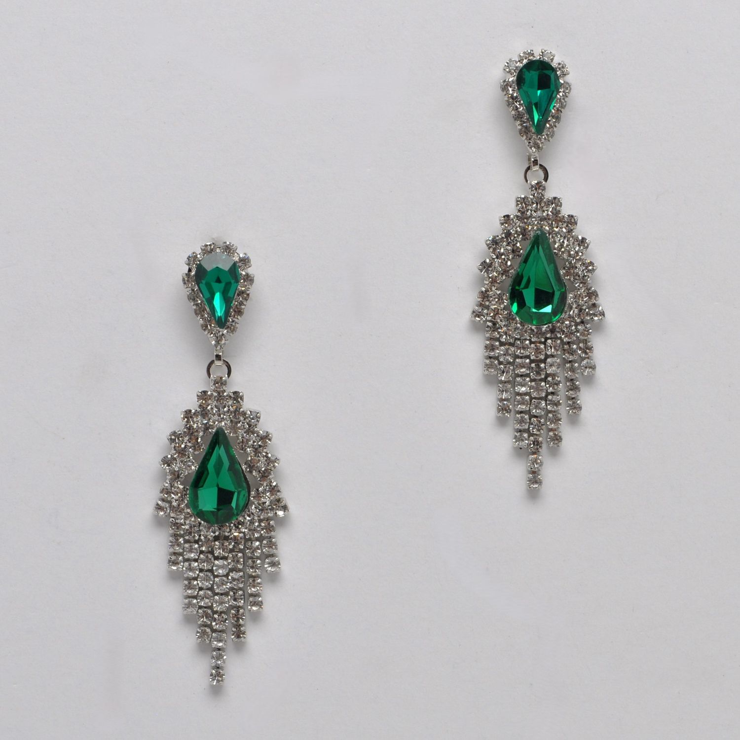 EN6526E18S1 EM/S TRDRP TASSLE EAR