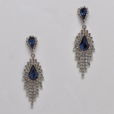 EN6526E8S1 MON/S TRDRP TASSLE EAR