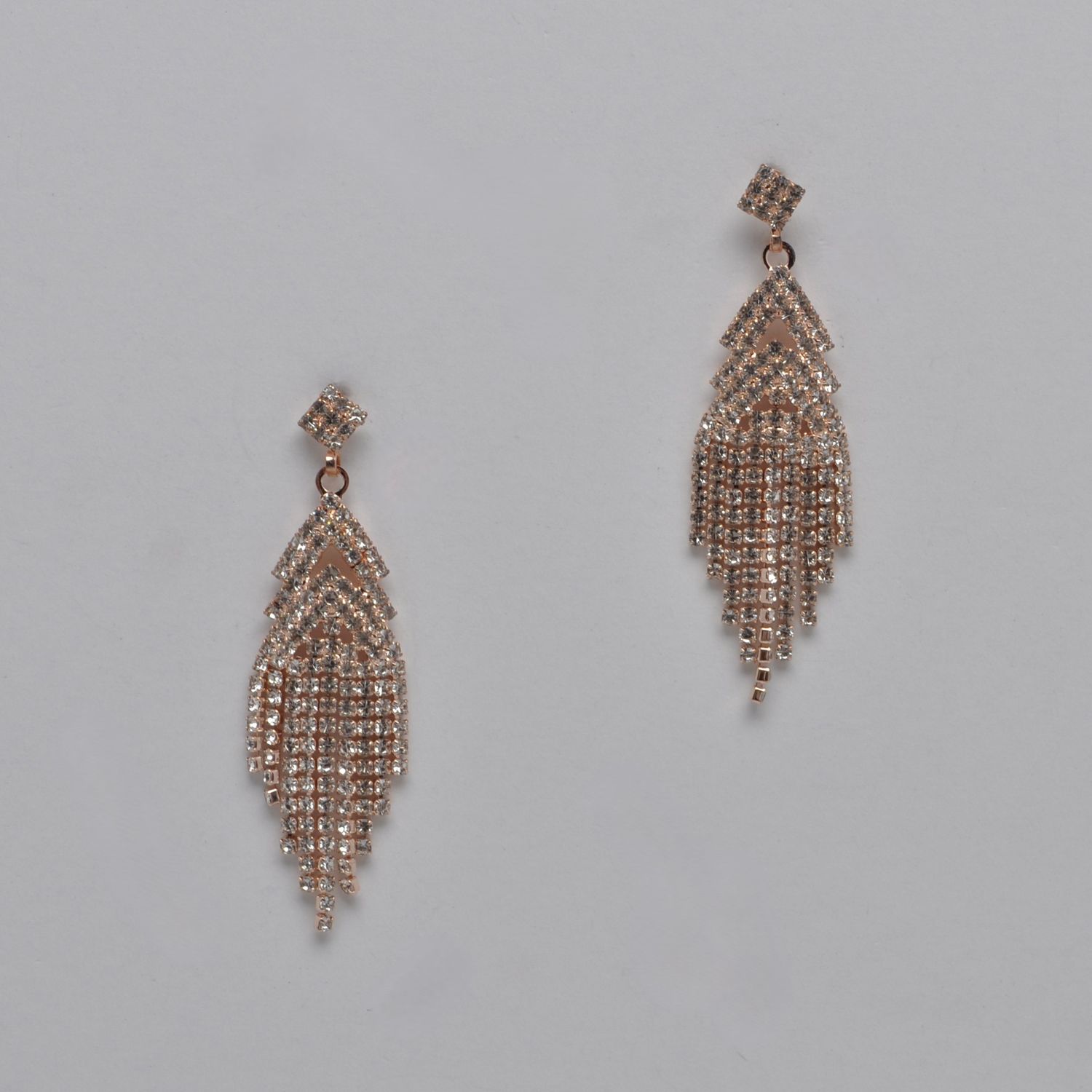EN6434E1RG CLR/RG TRNGL TOP TASSL EAR