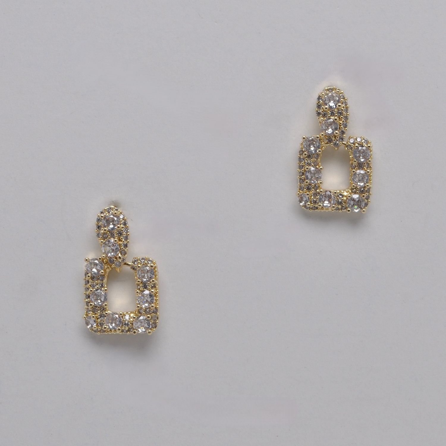 YJ2594E1G CZ/G DRUZY-LK SQUR DNG EAR