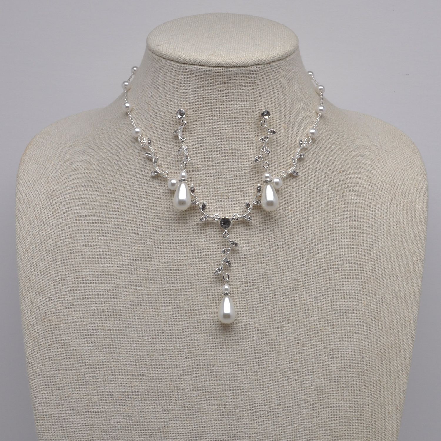 EN19627S39S PRL/S LEAVS DNGL NECK SET