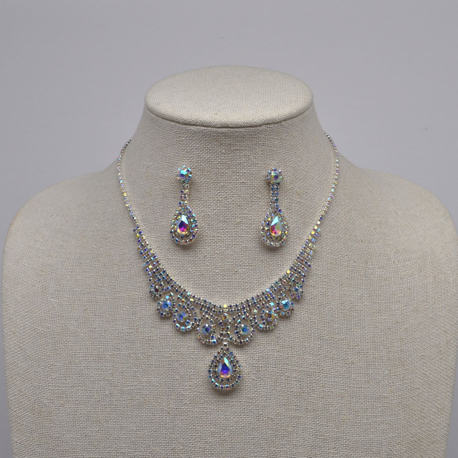 CR22358S3S AB/S SWRLY BIB-LK TRDP DNG SET