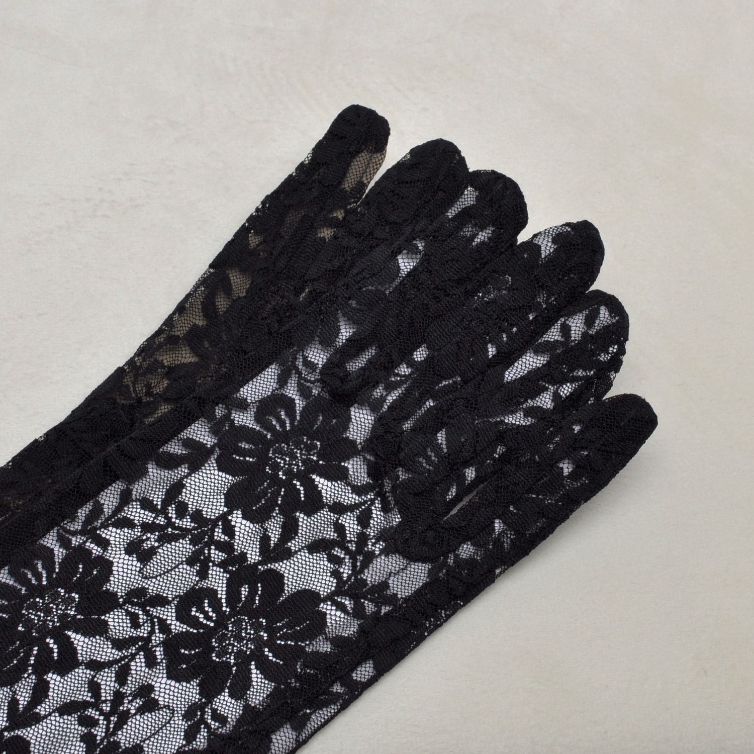 B0110G35 10&quot; BLACK LACE FLWRS GLOVE