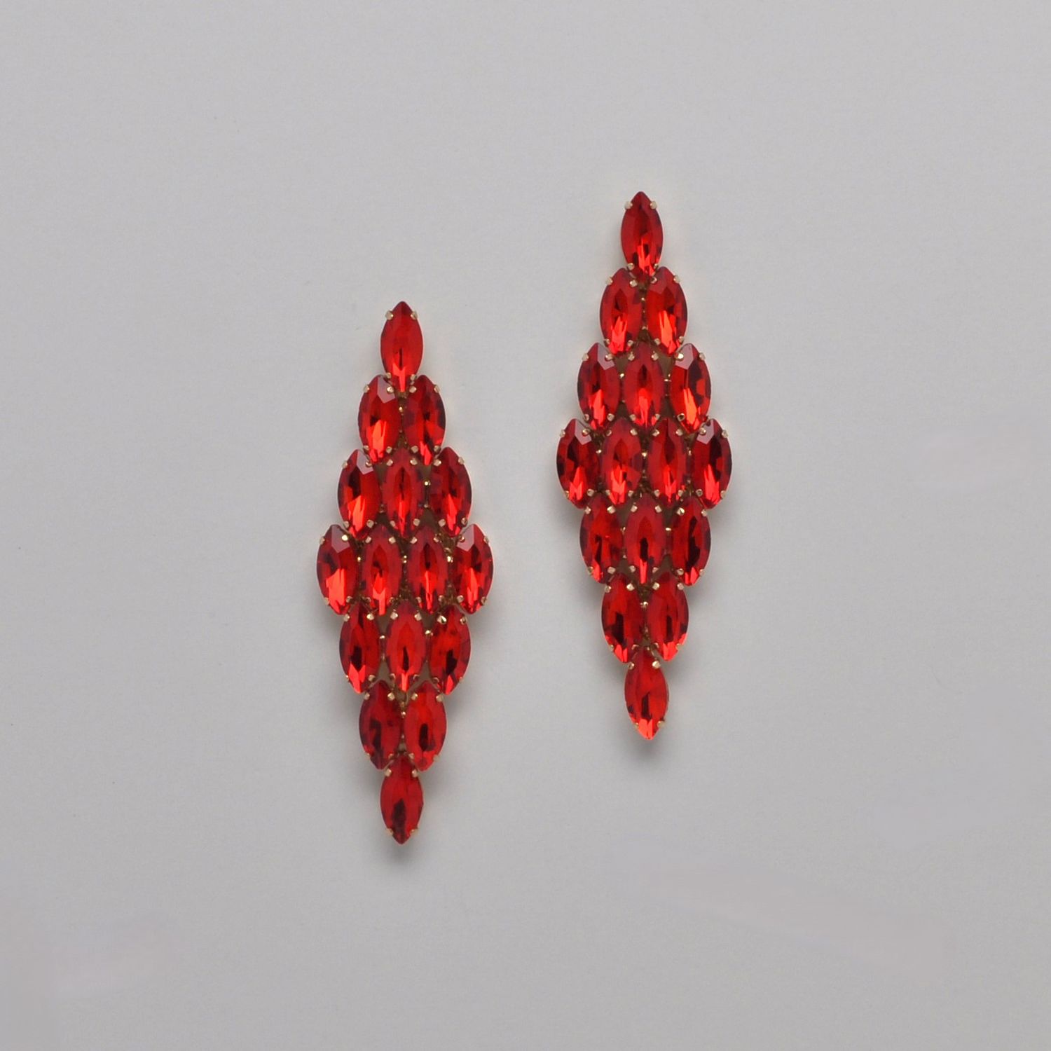 CN02109E9G  SIAM/G  LARGE 3.5&quot; MARQ DIAMOND SHAPE  DNGL ER