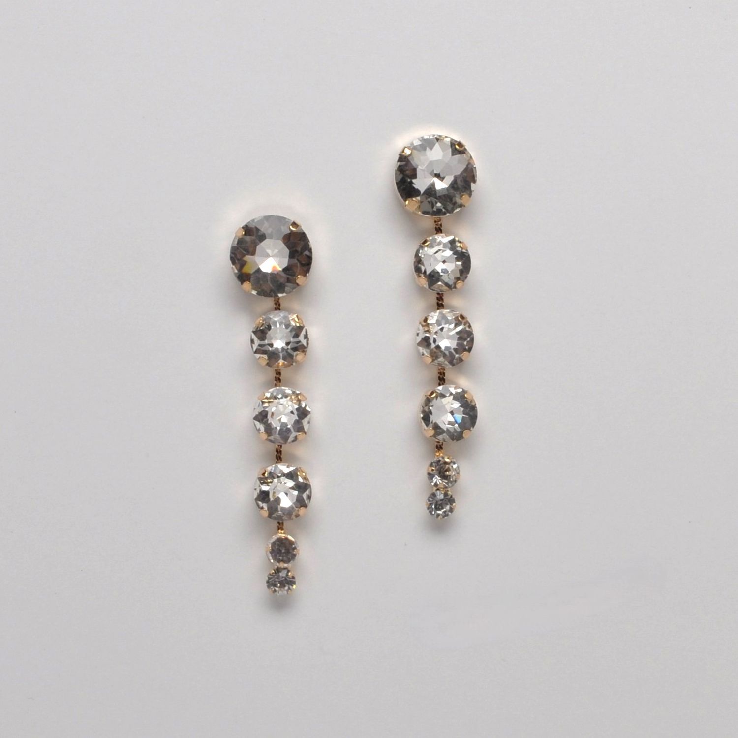 CN02111E1G CL/G  LARGE 3.5&quot; SIX ROUND STB GRADUATED  DNGL ER