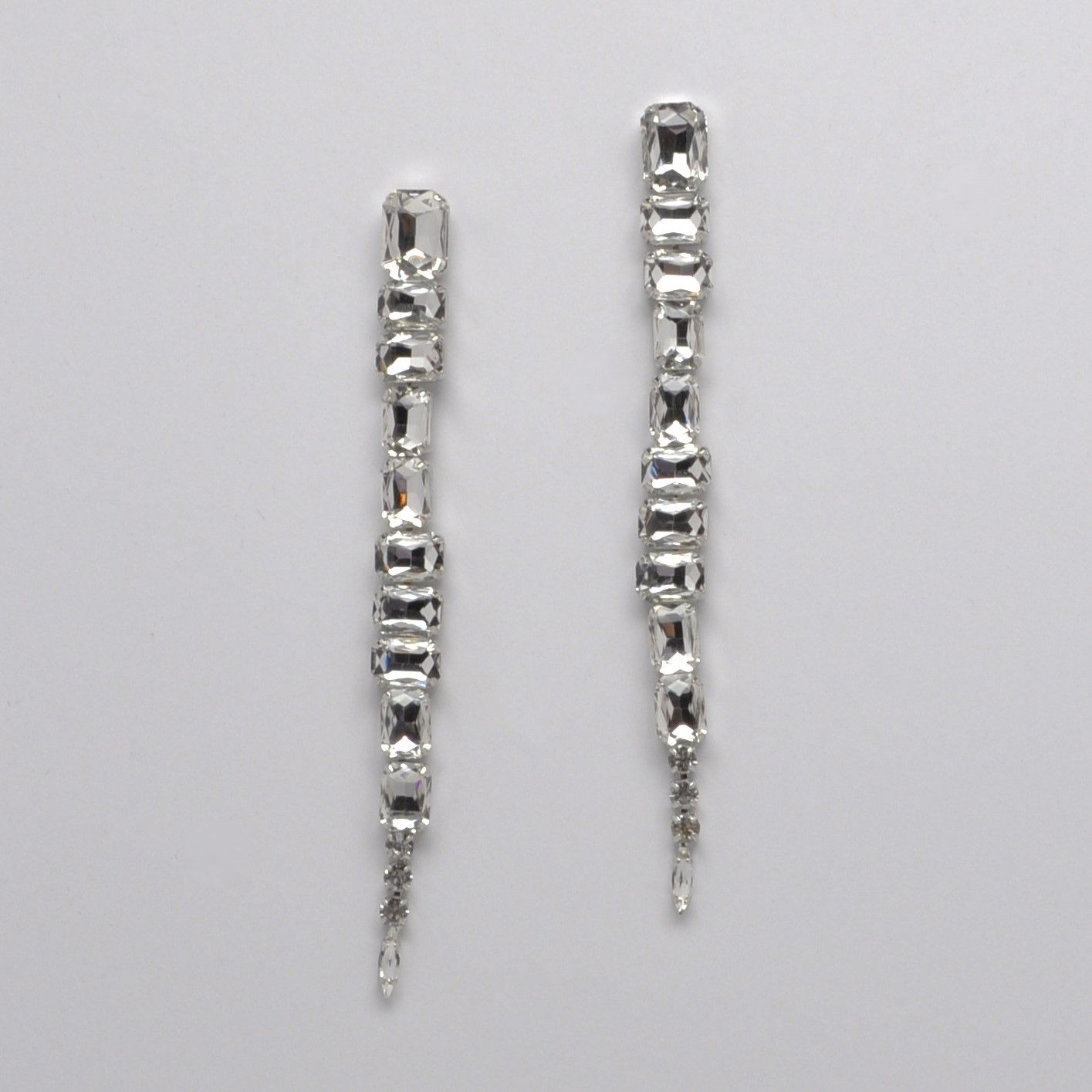 CN02115E1S   CL/S  RECT SHAPE GRADUATED  SHAPE 6&quot; LONG  DGL  ER