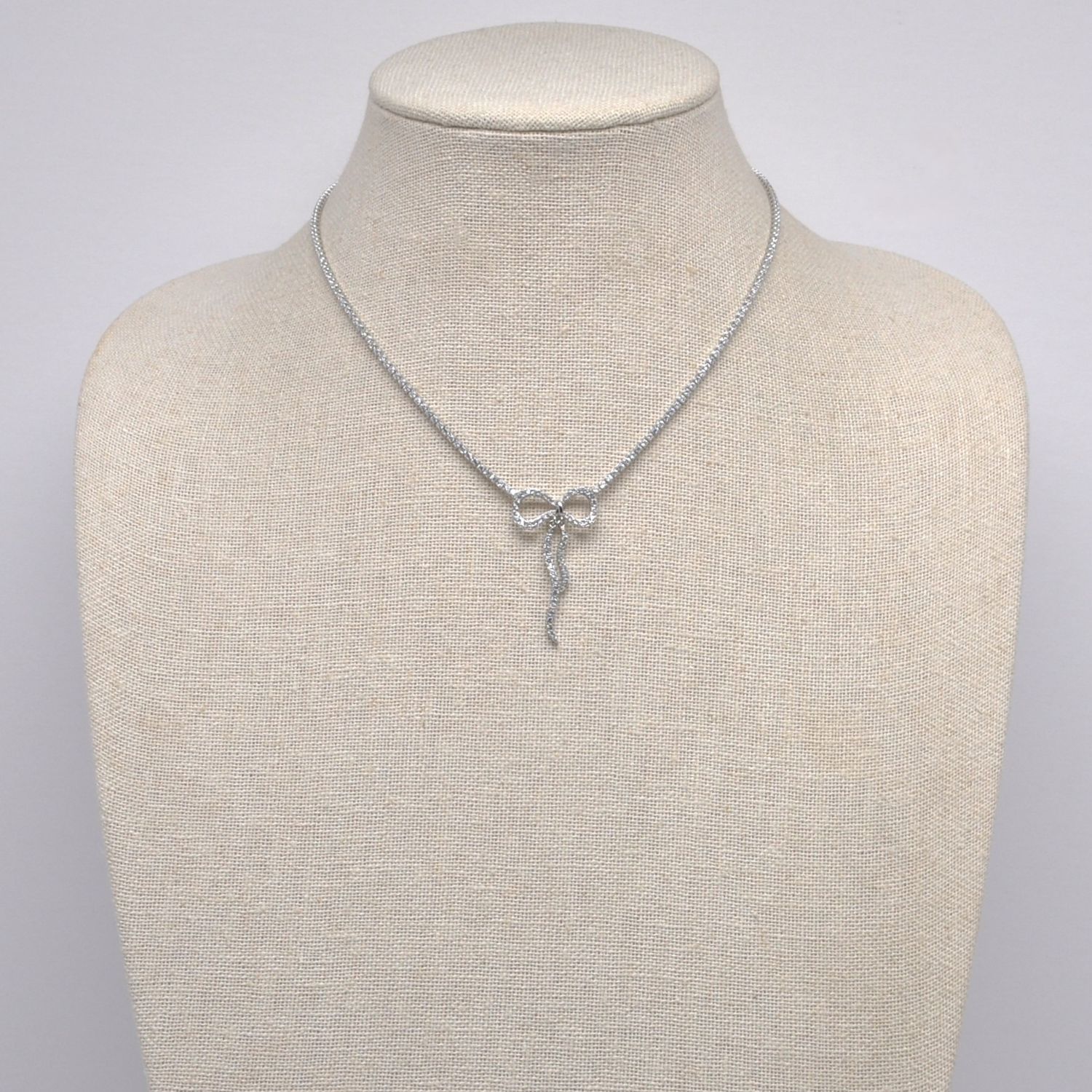 CN01206N1S CZ/S BOW NECKLACE
