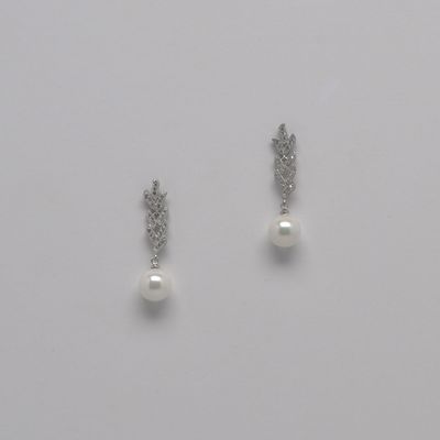 CN013376E40S CZ/PRL PAVE LEAVS TOP/PRL DNG ER