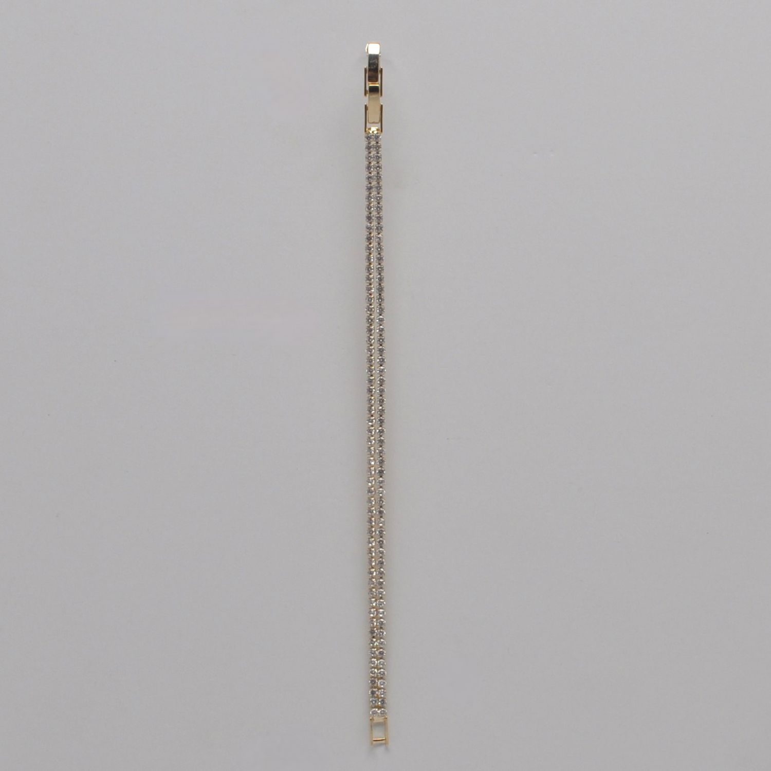 CN01203B1G CZ/G SML RND STNS 2 LINE CLSP BRAC