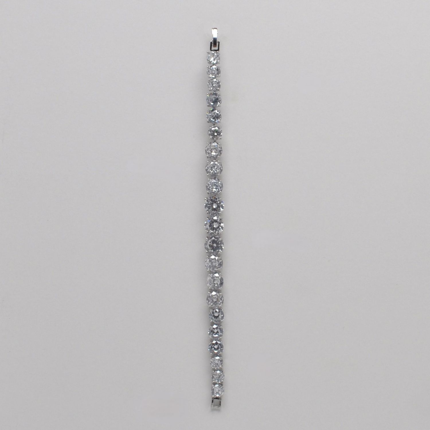 CN01444B1S CZ/S GRDUATNG ROUND CRY BRAC