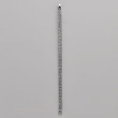 CN01477B1S CZ/S SMLL LEAVES CLASP BCLT