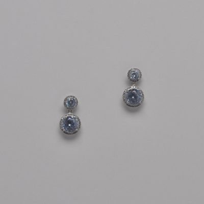 CN014122E1S CZ/S 2 FRMD RND STNS EAR